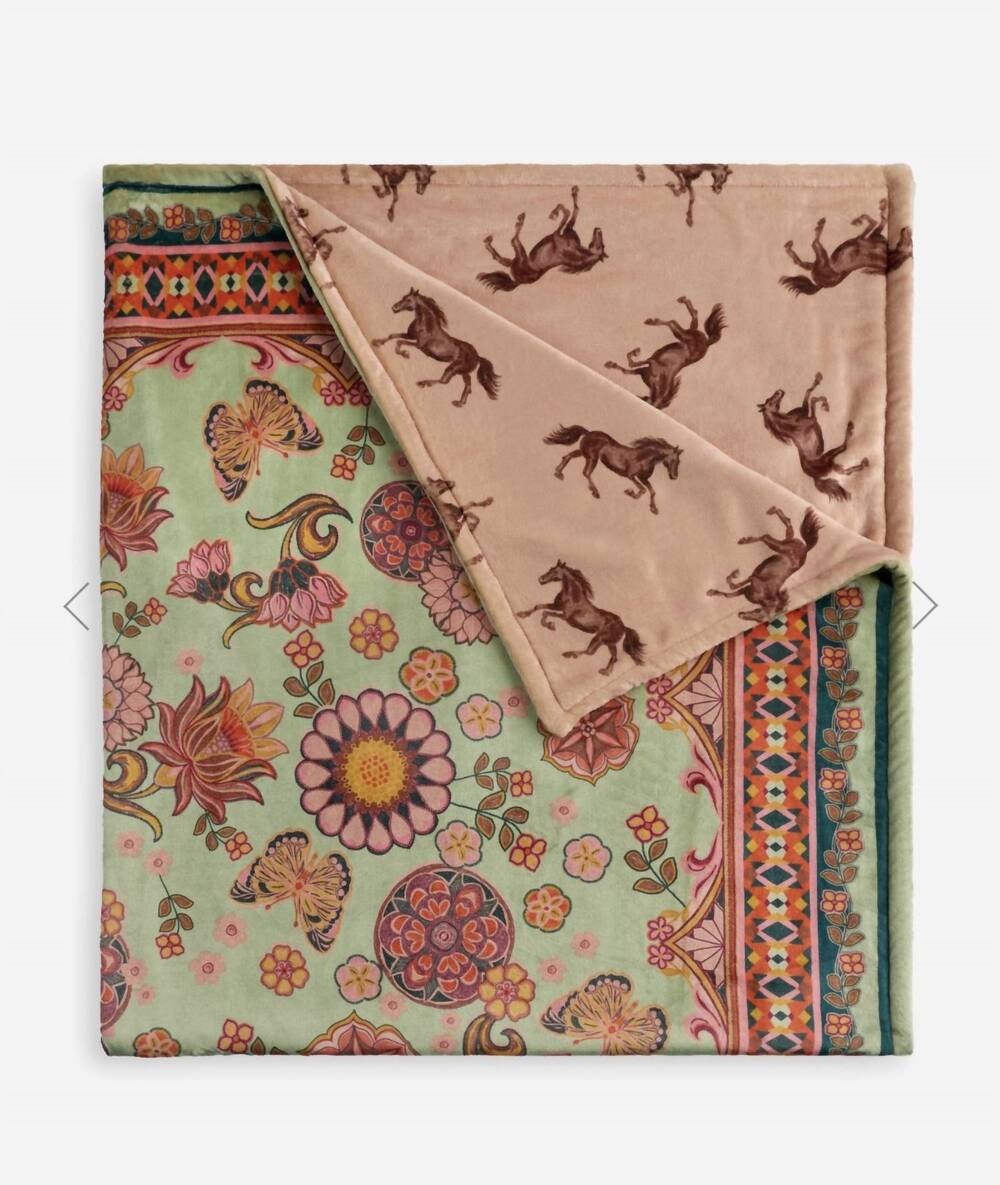 NEW JOHNNY WAS laurel canyon cozy blanket in endora